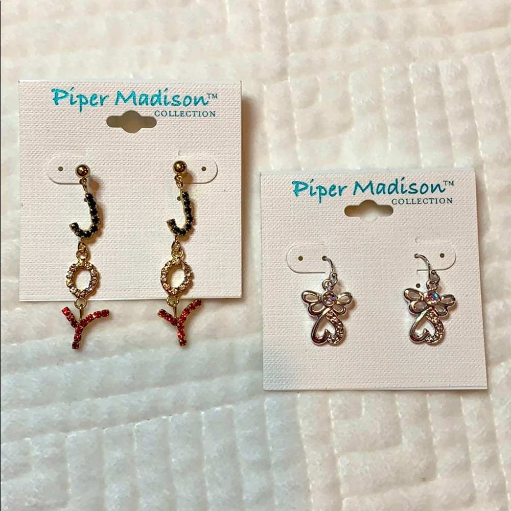 🎁 Piper Madison Christmas Holiday Earrings